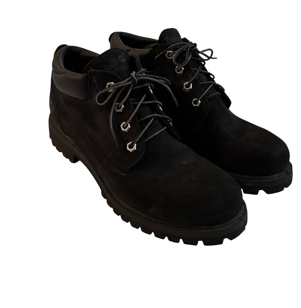 TIMBERLAND MENS CLASSIC BLACK NUBUCK LOW WATERPROOF BOOTS SIZE 10.5 NO BOX